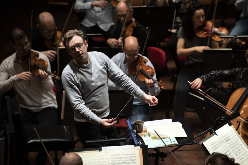Daniel Harding, chefsdirigent för Sveriges Radios symfoniorkester, dirigerar två konserter i Berwaldhallen i juni. Arkivbild.