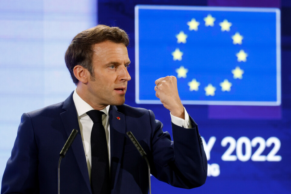 Frankrikes president Emmanuel Macron talar vid avslutningen av EU:s framtidskonferens i Strasbourg.
