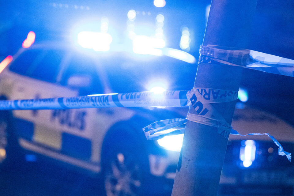 Polisen har spärrat av ett område i Limhamn i Malmö efter en detonation. Arkivbild.