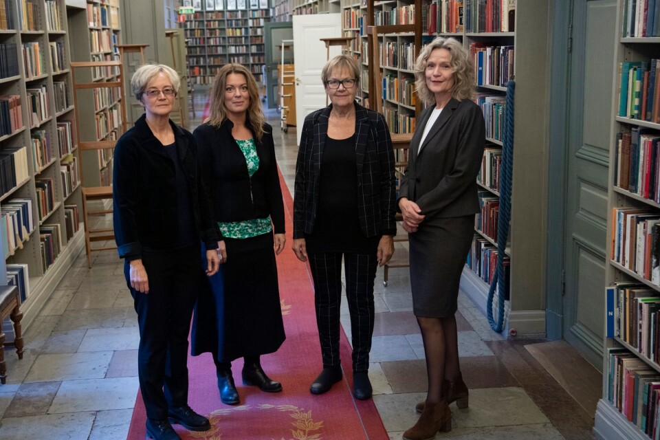 2019 års nyinvalda akademiledamöter, från vänster: Ellen Mattson, Anne Swärd, Tua Forsström och Åsa Wikforss.