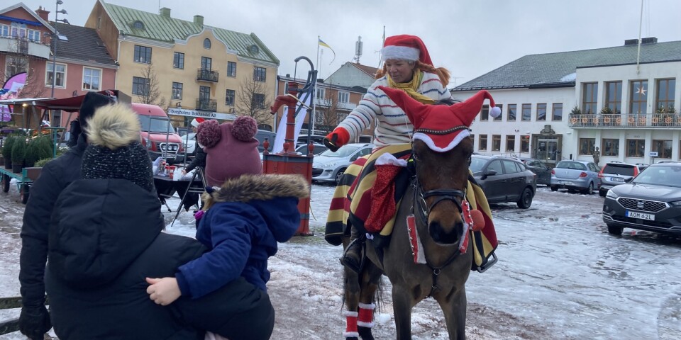 Laddar för julmarknad i Borgholm: Pippi kommer på besök