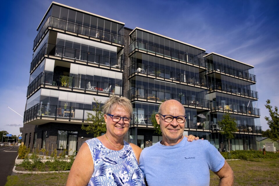Marita Blomberg Nilsson och Hasse Nilsson ville först ha en lägenhet högt upp i huset. Nu skulle paret dock inte byta bort sin bottenvåning mot något annat.