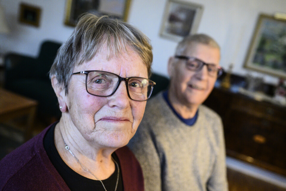 Eivor Karlsson, 81, säger att många äldre är bekymrade över vad de ska ta sig till när de inte längre kan bo kvar hemma. Maken Sven-Olof har samlat in mer än 600 namnunderskrifter mot planerna för Kostas servicehus.