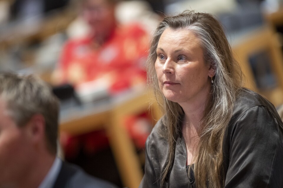 Camilla Palm (M) is new to the role of Chair of the Municipal Board. One of her first decisions was to carry out a review of SD leader, Carl Henrik Nilsson's remuneration.