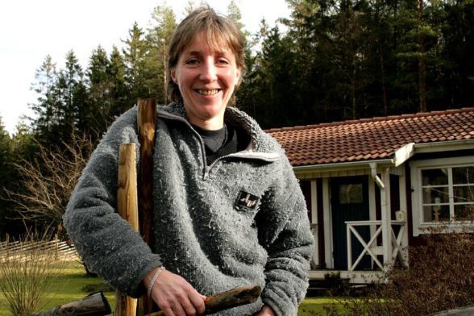 Håcksvik är hemma för Susanne Elofsson. Just nu samlar hon intrycken efter åren utomlands och passar på att dela med sig av sina erfarenheter till kvinnorna i Kindaholm.