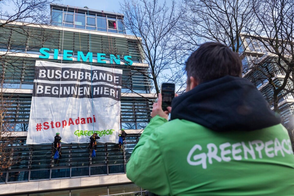 Medan svenska miljöorganisationer kräver låneförbud till fossila projekt finansieras tyska Greenpeace bland annat av fossil gas.