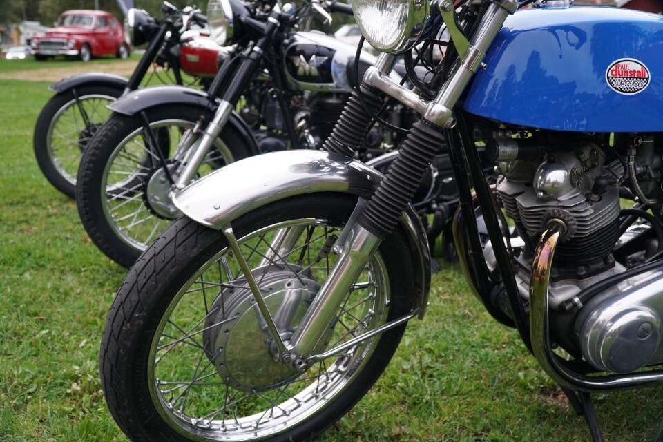 Every Thursday there is a motor-cycle café at Tydingesjöns Festplats.