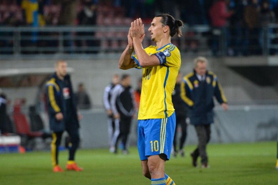 Var tionde minut skrivs det om Zlatan Ibrahimovic i svenska medier. Totalt skrevs det 54 267 artiklar om landslagskaptenen under det gångna året - en siffra kungafamiljen inte är i närheten av. Och intresset verkar aldrig sina. Ingen annan svensk idrott