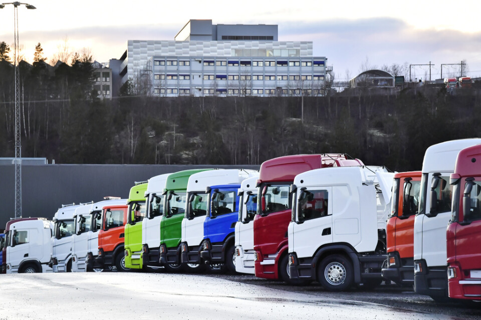 Lastbilstillverkaren Scania, med ägaren Traton, kommer med delårssiffror. Arkivbild.