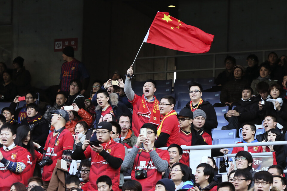 Guangzhou Evergrandes supportrar behöver inte oroa sig för att inte få tag i biljetter till kubbens matchen i framtiden. Om några år spelar klubben på en arena som tar 100|000 åskådare. Arkivbild.