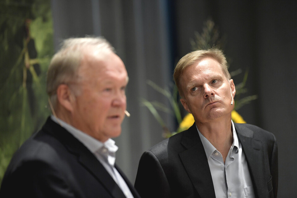 Swedbanks nya styrelseordförande Göran Persson och tillträdande vd Jens Henriksson brottas med penningtvättanklagelser. Arkivbild.