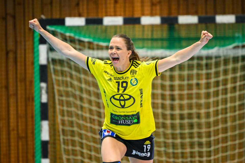 Olivia Mellegård jublar under den fjärde finalen.