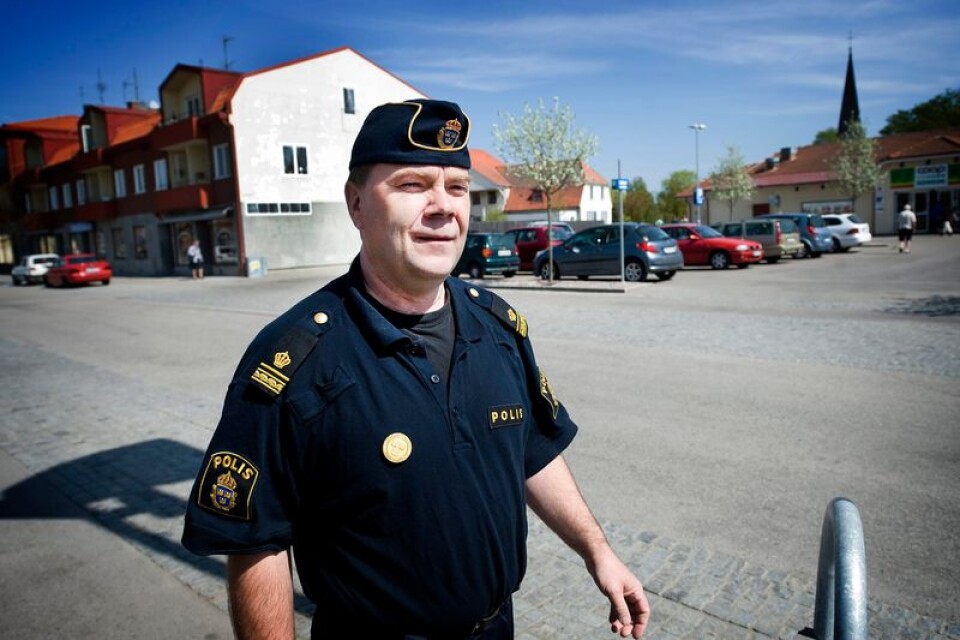 Polis Rolf Paimensalo, Hanaskog har blivit utsedd till Årets Göing, här ute i Broby