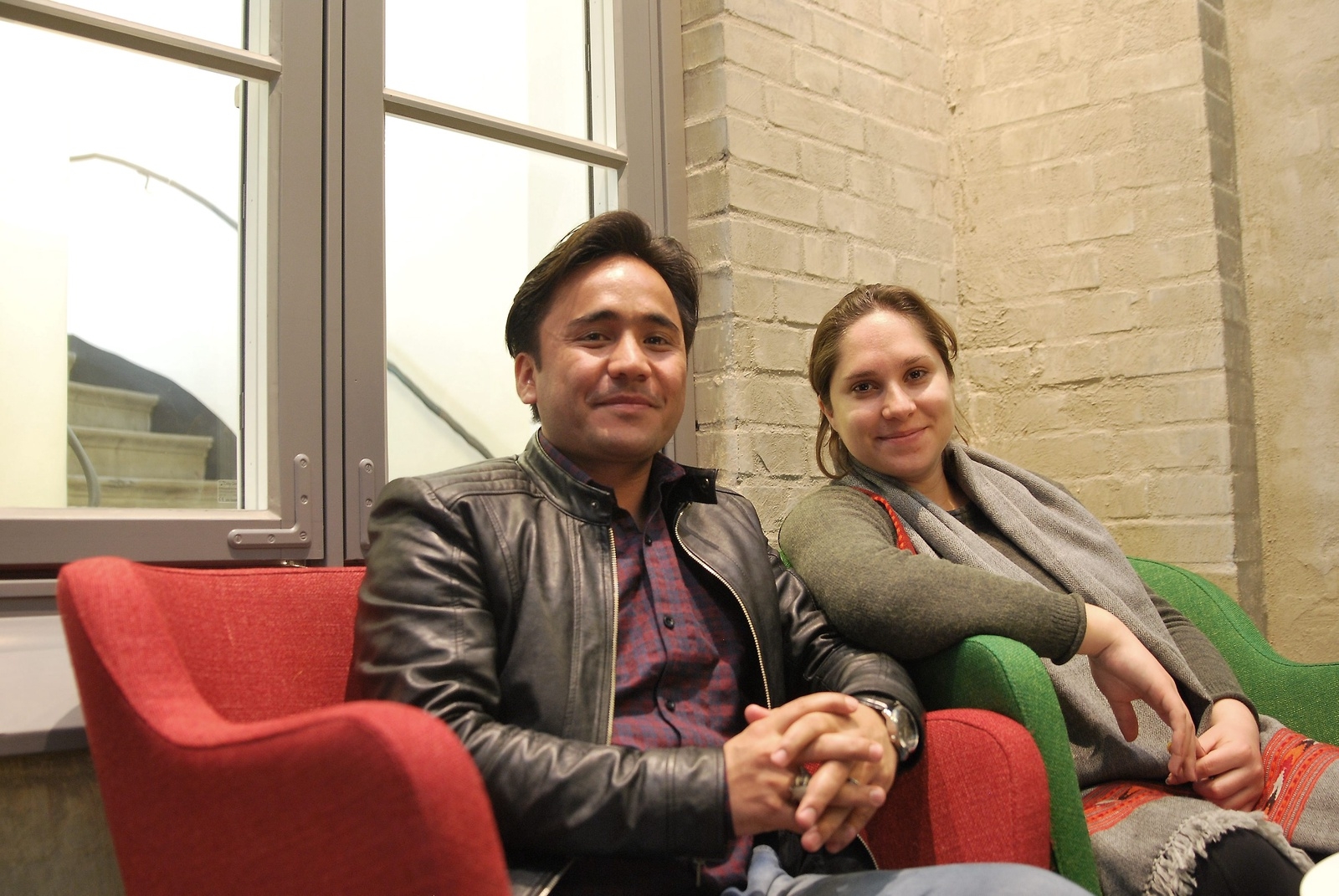 Mukhtar Wayayee och Nilofar Langar - jornalister och författare från Afghanistan på fristadsstipendie i Malmö.