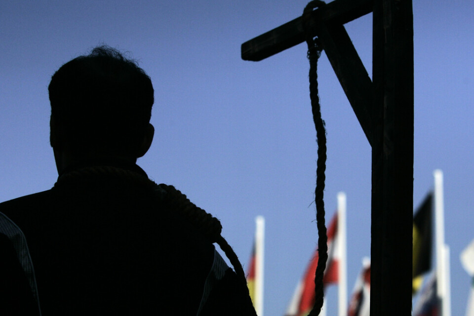 Demonstration mot dödsstraff i Iran under ett EU-möte i Luxemburg. Arkivbild.
