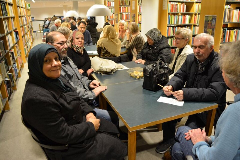 På torsdagen var det premiär för vårens första språkkafé på stadsbiblioteket i Hässleholm.
