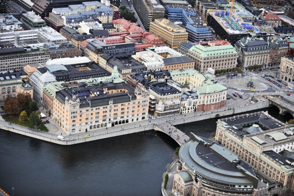 Flygbild över Rosenbad, Sagerska huset och UD i Stockholm. Arkivbild.