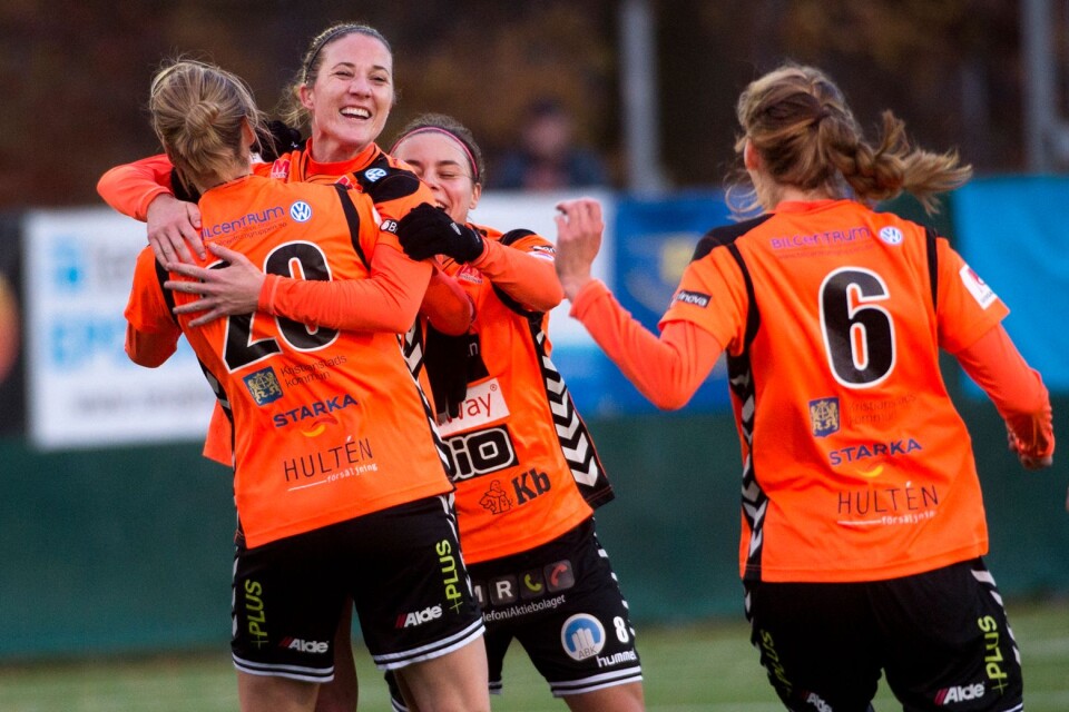 Kristianstadsbladet sänder samtliga KDFF:s matcher den här säsongen – så väl hemma som borta.