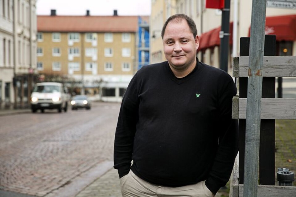 Mikael Persson lämnar jobbet som sportchef i Oskarshamns AIK.