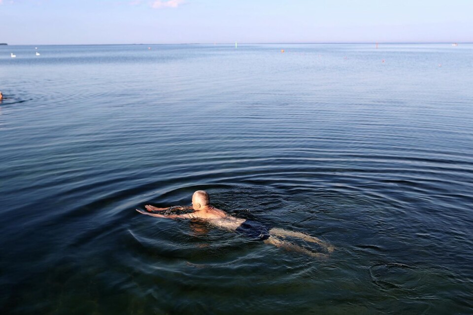 ”En upplevelse varje morgon. Det är du och havet”, säger Per-Olof Nilsson om sin sköna vana att bada varje morgon från maj till oktober.
