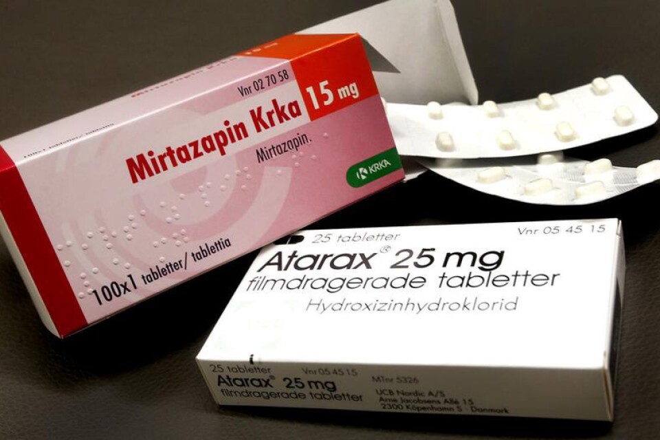 Enligt en läkares polisanmälan hade sonen bland annat fått i sig 44 tabletter Mirtazapin och 65 tabletter Atarax samt höga doser av andra läkemedel då han fördes till akuten.