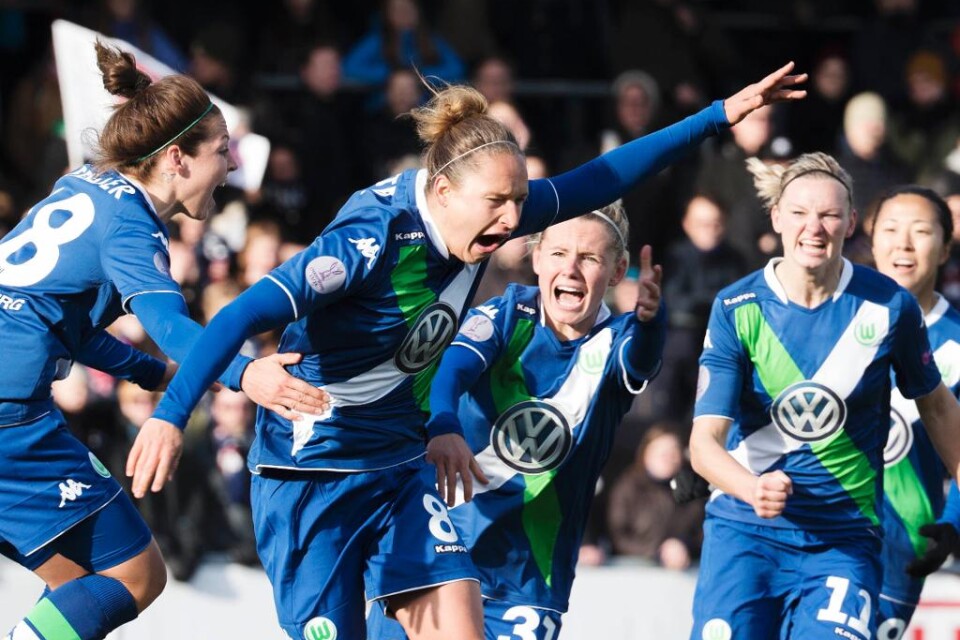 Rosengård är ute ur Champions League. Wolfsburg gick vidare till semifinal på bortamål efter 3-3 på Malmö IP inför rekordpublik. Det såg lovande ut för hemmalaget efter första halvlek. Efter ett lysande mål av Anja Mittag var Malmölaget då i semifinal.