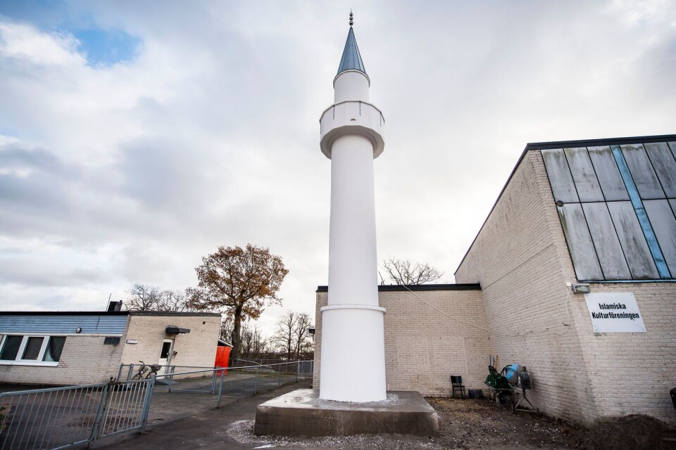 Minareten i Kungsmarken i Karlskrona. Insändarskribenten Ingvar Nilsson i Karlshamn vill inte tillåta böneutrop.