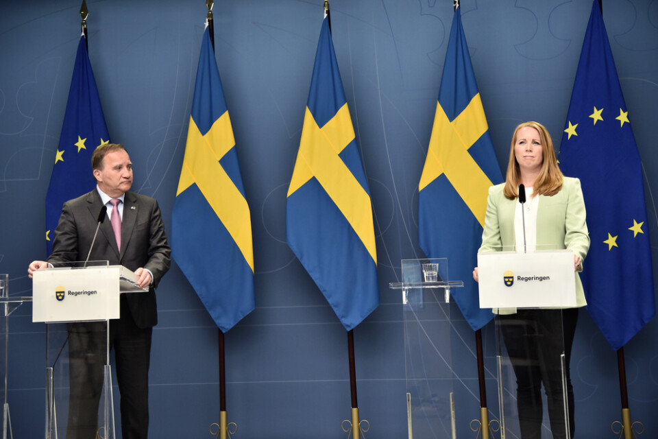 Statsminister Stefan Löfven (S) och Centerledaren Annie Lööf vid söndagens pressträff.