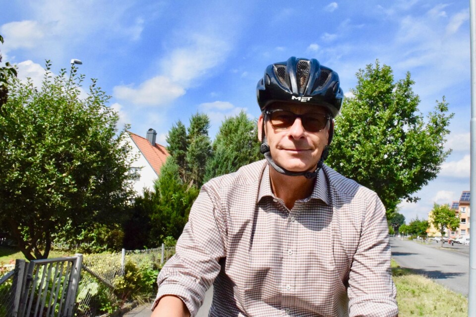 Anders Johansson, ny kommundirektör som lär sig Kristianstad på cykel.