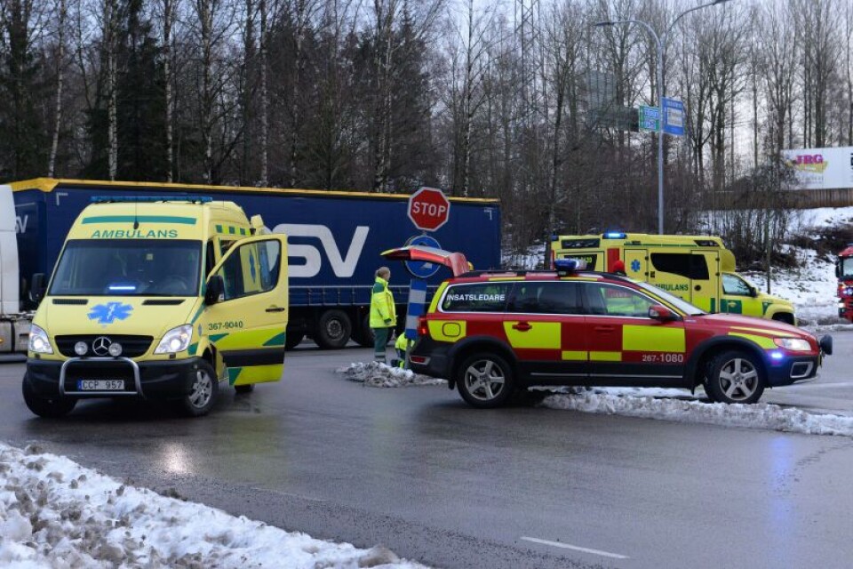 Strax innan klockan 12 på torsdagen kom larm om att en person hade blivit påkörd i Växjö.