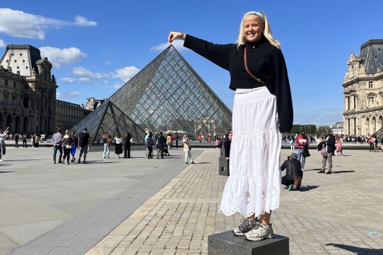 Agnes, 21, blev au pair i Paris utan att kunna ett ord franska