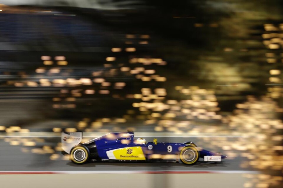 Marcus Ericsson var på väg mot sin bästa placering någonsin i Formel 1-loppet i Bahrain. Men så var oturen framme. En hjulmutter fastnade under ett depåstopp och han fick nöja sig med en 14:e plats. Ericsson kvalade in på en 13:e plats men gjorde en rik