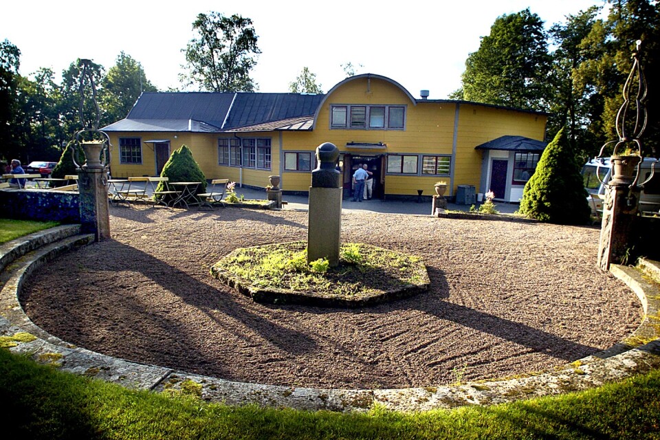Glimåkra folkets park byggdes under 1912 och fick sin nuvarande placering 1927.