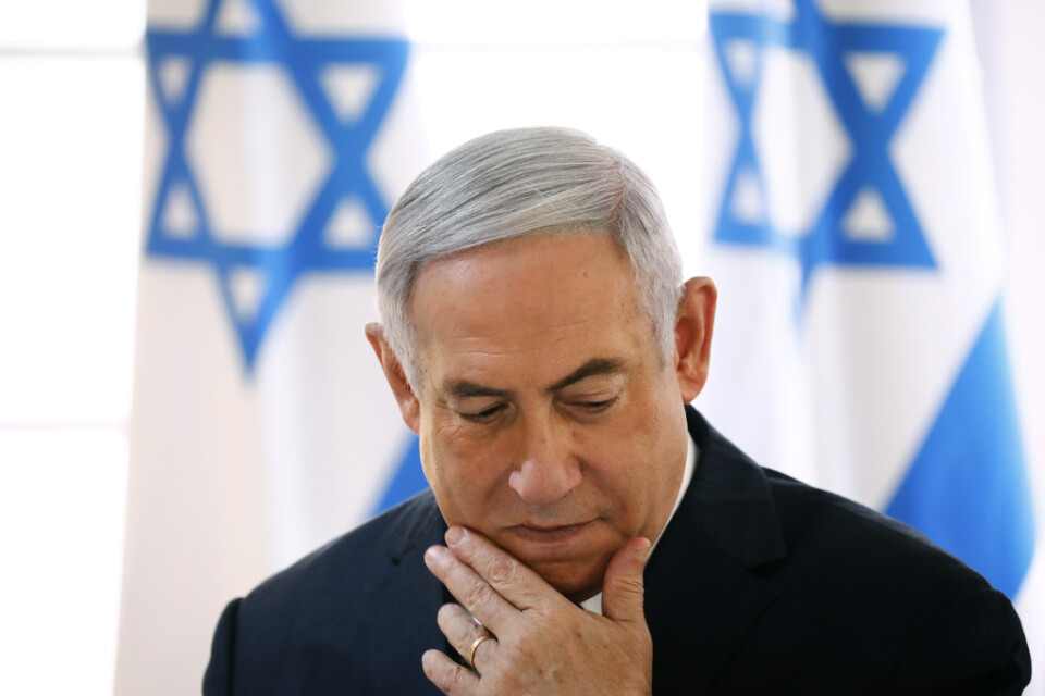 Benjamin Netanyahu förhörs gällande misstankar om korruption. Arkivbild.