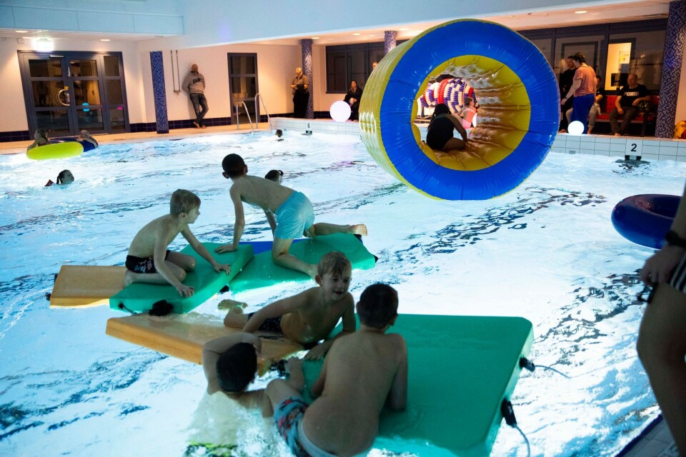 Österlenbadets satsning ”Discobad” är en populär sportlovsaktivitet.