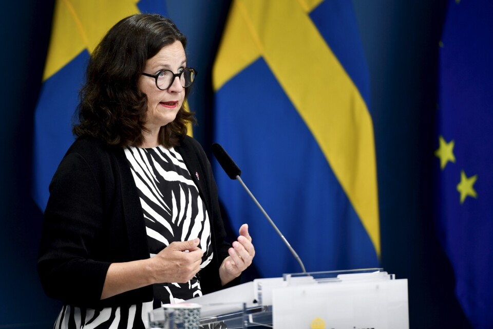 Utbildningsminister Anna Ekström (S) under presentationen av budgetnyheter.