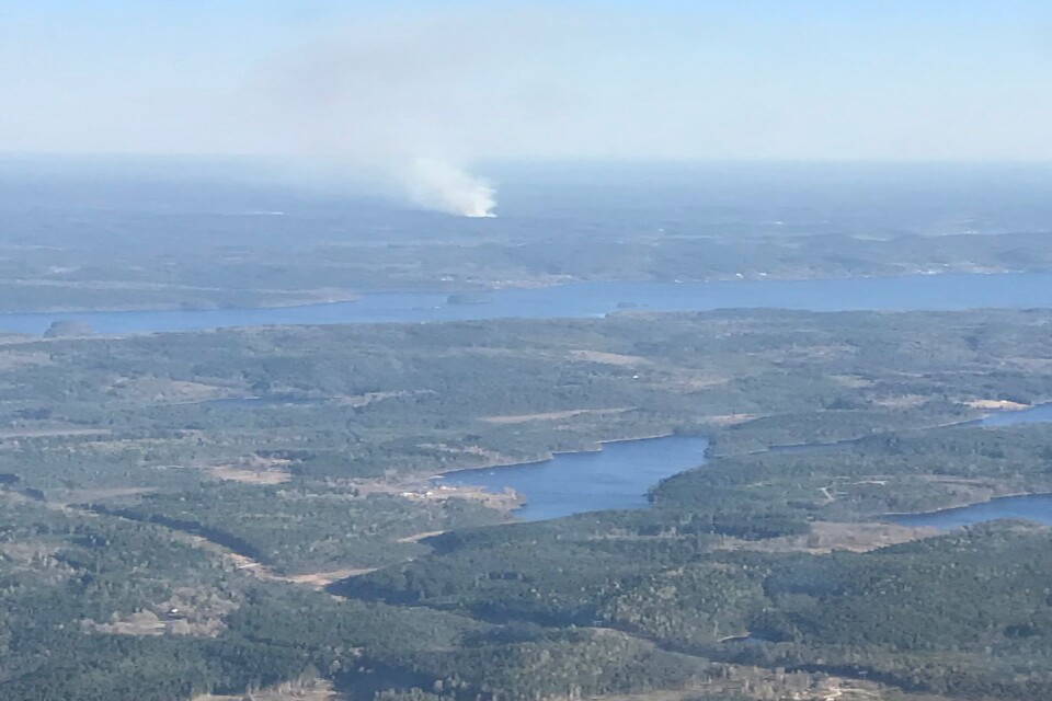 Flygbild från branden i Bollebygd.