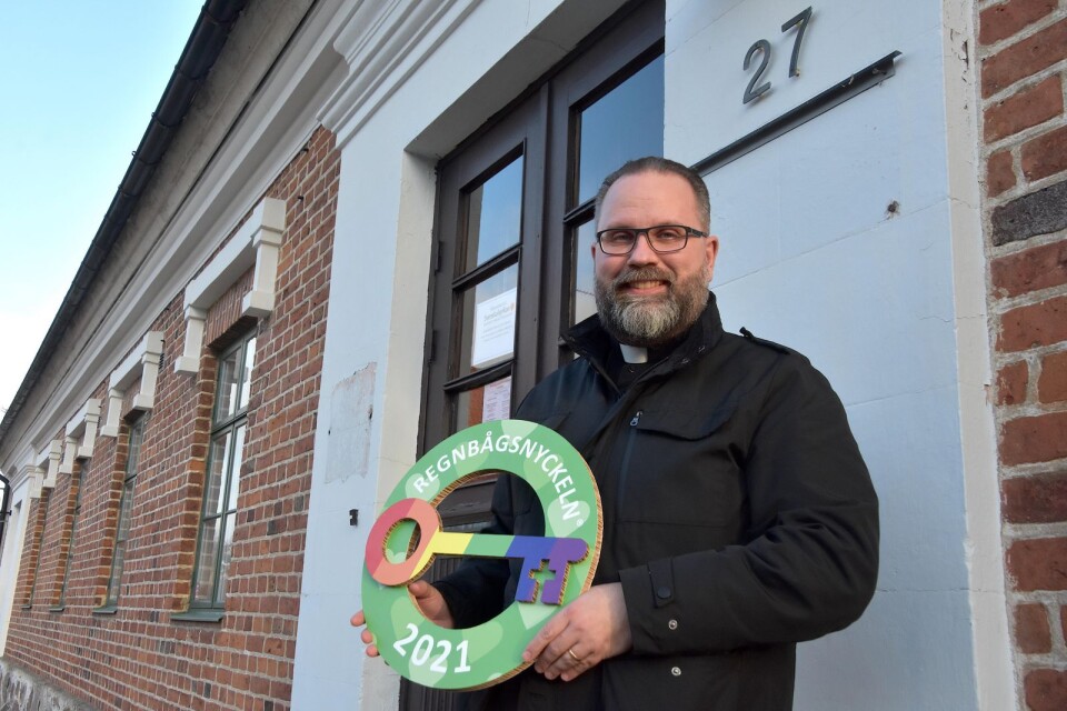 Kyrkoherde Jesper Cederholm är stolt över att Brösarp-Tranås församling i slutet av förra året fick HBTQ-certifieringen Regnbågsnyckeln. Nu gäller det att fortsätta det påbörjade arbetet, slår han fast. Pandemin har satt lite käppar i hjulet för församlingens planer, men idéerna i mångfaldsvisionen ska successivt förverkligas.