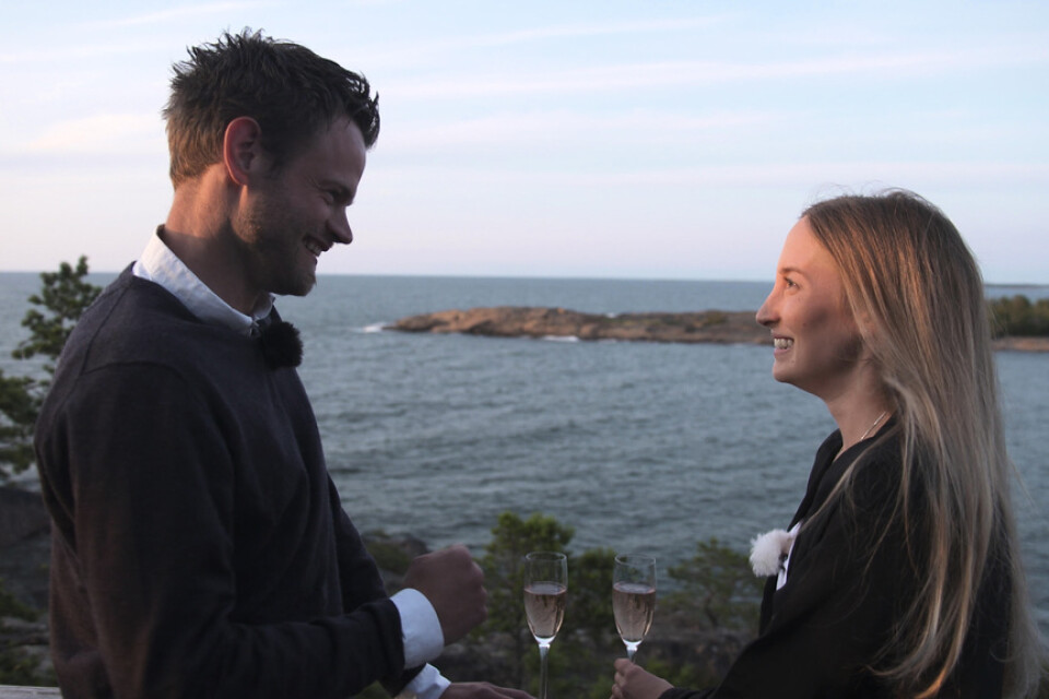 Alexander Andersson och Madeleine Sundin åker till Åland i veckans avsnitt av "Bonde söker fru". Pressbild.
