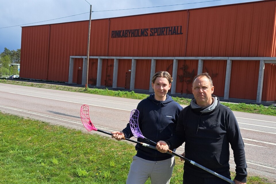 Melvin Lönell, 16 år och pappa Patrik Lönell, 52 år ska spela i samma lag i nystartade FBC Rinkabyholm Rebels.