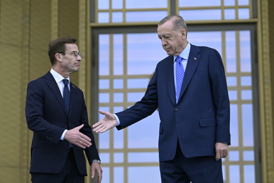 Vad är ett handslag med Erdogan värt? Inte mycket.