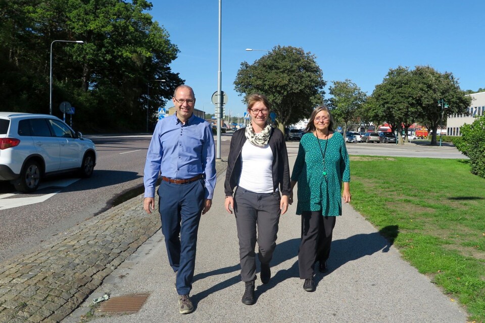 Kenneth Michaelsson, Sofie Samuelsson och Karin Lundberg vill uppmuntra fler kommuninvånare att använda alternativa sätt att förflytta sig än genom personbilen.