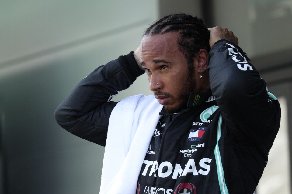 Lewis Hamilton startar längst fram i Spanien på söndagen.