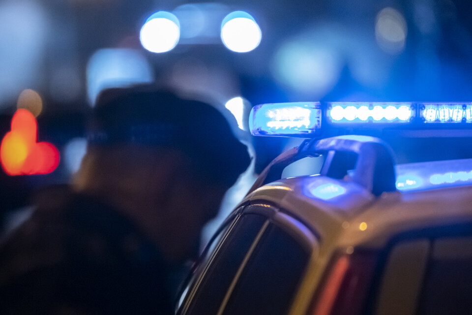 Polisen söker efter en bilist som smet från en olycka i Gävle. Arkivbild.