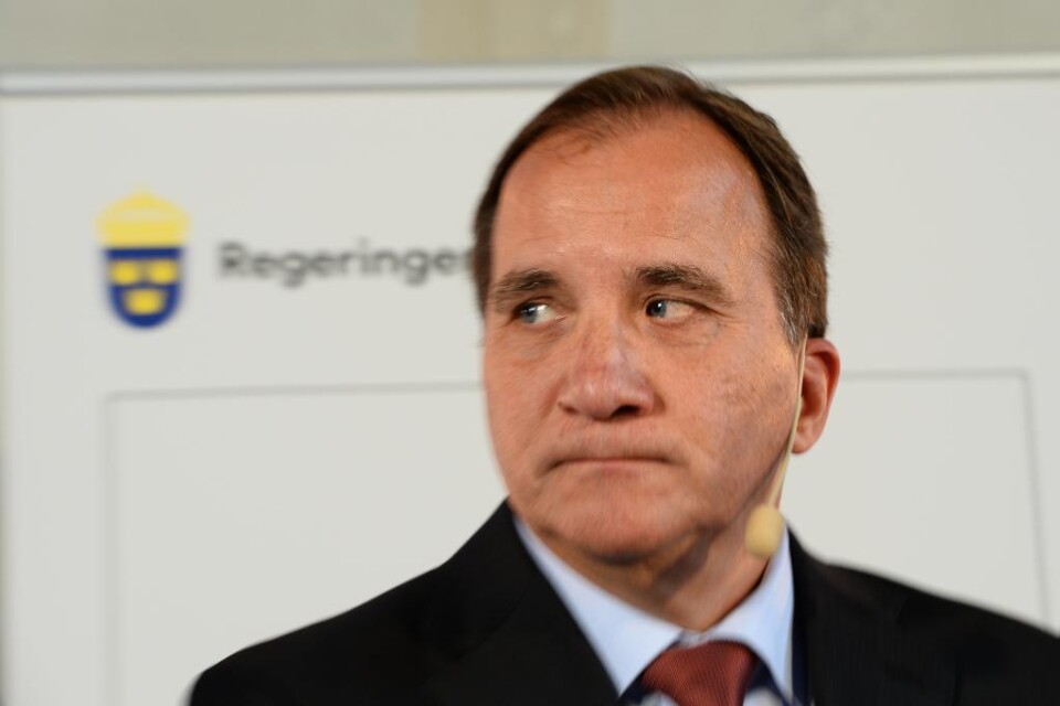Statsminister Stefan Löfven (S) kritiseras för att hålla en låg profil i tider av flyktingkris, och flera har krävt att han ska agera. Nu är det klart att Löfven ska tala på Medborgarplatsen i Stockholm i morgon, uppger Löfvens pressekreterare för TT.