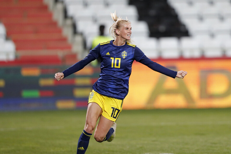 Sofia Jakobsson fick fira 100 landskamper med ett mål.