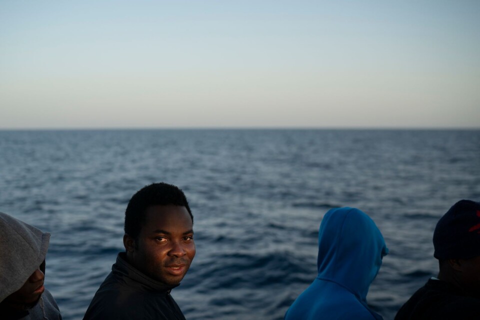 De 105 migranterna som kom med båt från Libyen räddades ombord på fartyget Astral.