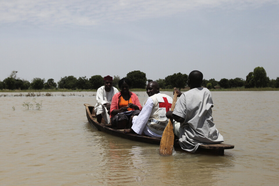 Floder är viktiga transportvägar för många människor i Nigeria. Arkivbild.