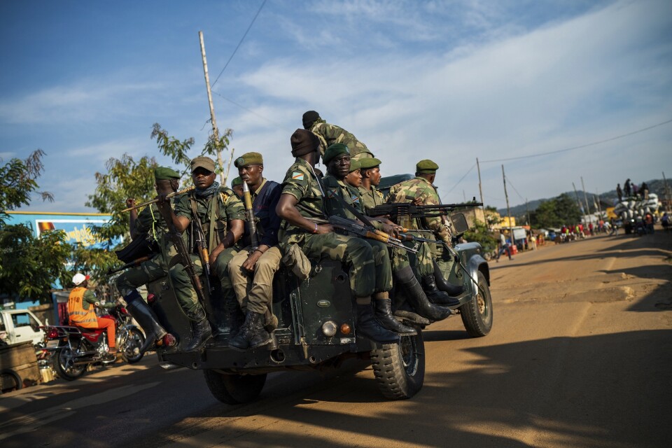 Kongolesiska regeringssoldater patrullerar i Beni i östra Kongo-Kinshasa. Arkivbild.