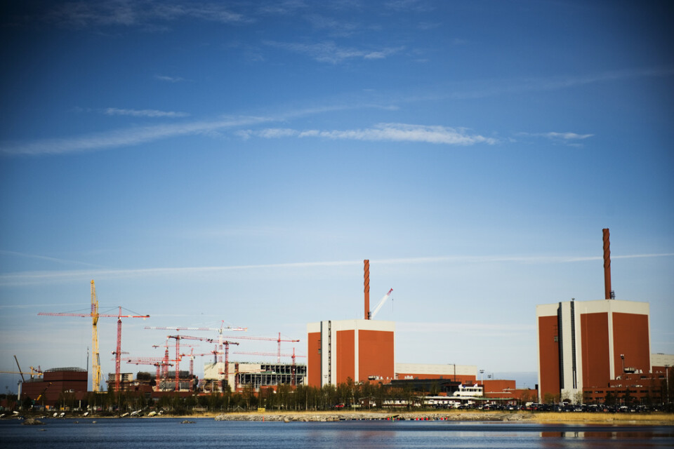 Kärnkraftverket Olkiluoto när den tredje reaktorn var under uppbyggnad. Arkivbild.